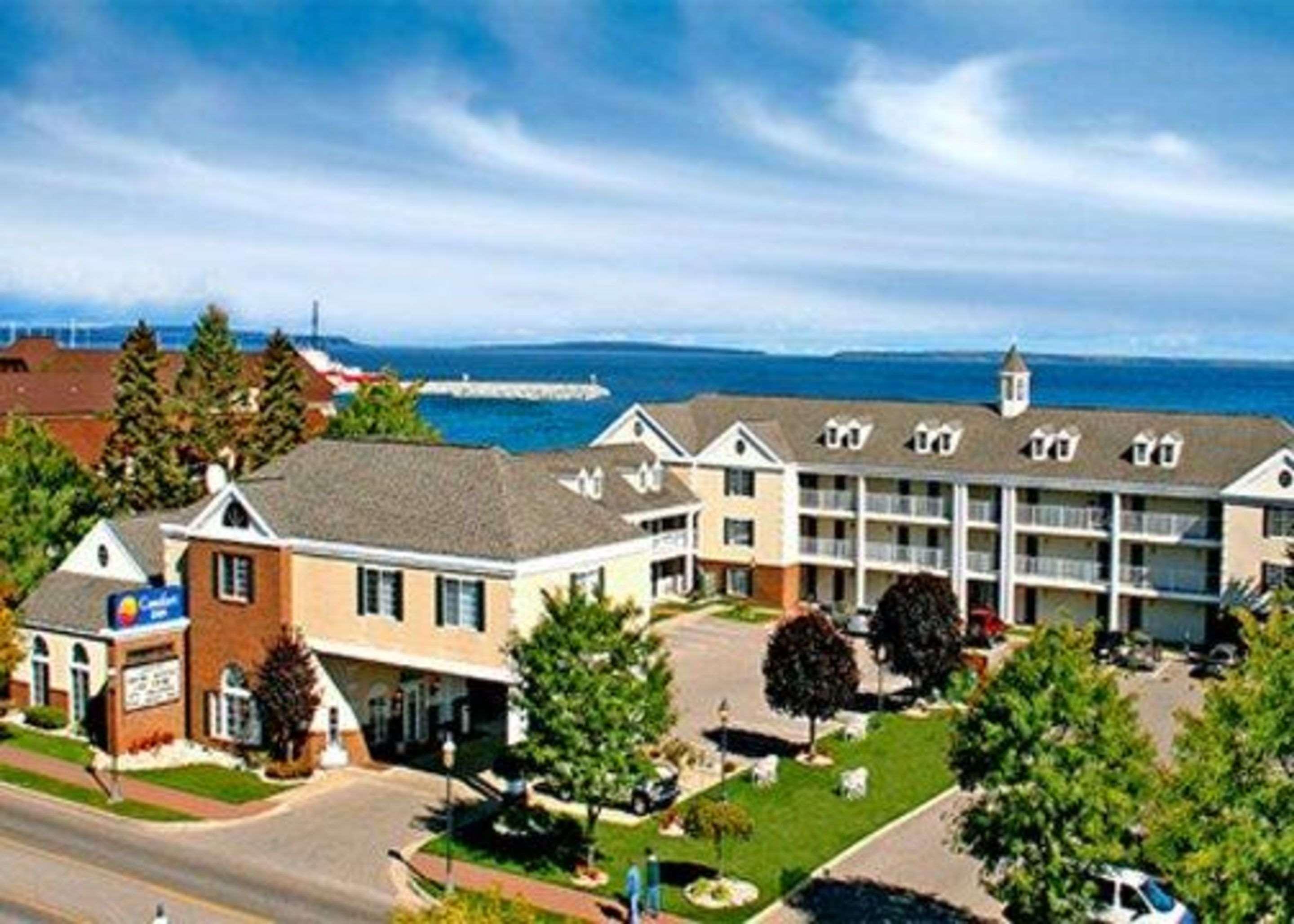 Comfort Inn Lakeside Mackinaw City Zewnętrze zdjęcie